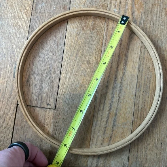 Wooden Embroidery Hoop Set - Picture 6 of 8